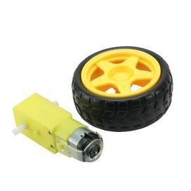 Motor Dc 3-6v Com Caixa De Redução E Eixo Duplo + Roda 68mm - RoXo