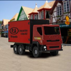 Caminhão de Brinquedo Refrigerante Baú em Madeira e Plástico